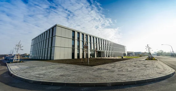 GebäInstitut für Informatik und Computational Science