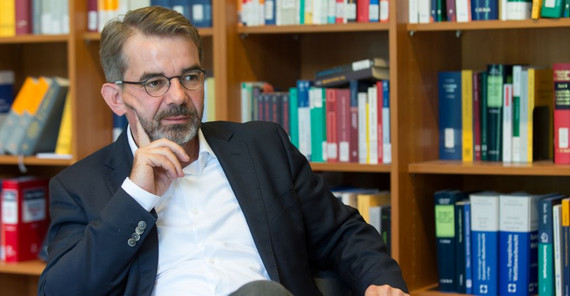 Prof. Dr. Götz Schulze. Foto: Karla Fritze. Prof. Dr. Götz Schulze. Foto: Karla Fritze.