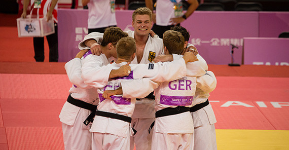 Bei der Sommeruniversiade in Taipeh holten Martin Setz und Maximilian Schubert Bronze im Judo- Teamwettbewerb. (Foto: ADH/Arndt Falter) Bei der Sommeruniversiade in Taipeh holten Martin Setz und Maximilian Schubert Bronze im Judo- Teamwettbewerb. (Foto: ADH/Arndt Falter)