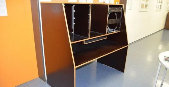 Alter Schrank