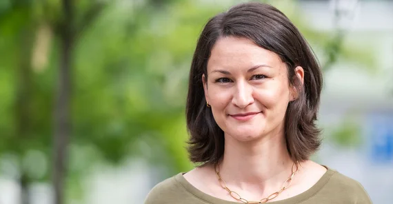 Dr. Lena Hochrein