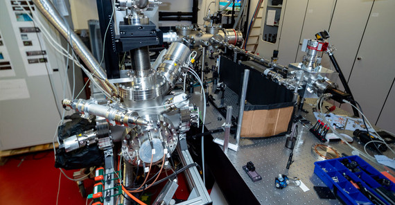 Im Labor der Arbeitsgruppe von Prof. Gühr. | Foto: Tobias Hopfgarten