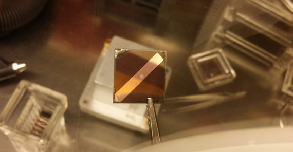 Perowskit-Solarzelle. Foto: Martin Stolterfoht. Perowskit-Solarzelle. Foto: Martin Stolterfoht.