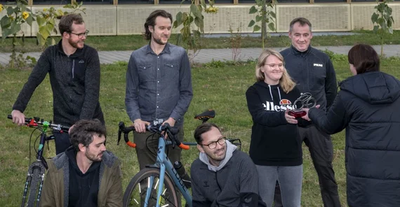 Das internationale Geo-Team wurde für seine Gemeinschaftsleistung mit den meisten gefahrenen Kilometern ausgezeichnet. Das Foto ist von Thomas Roese.