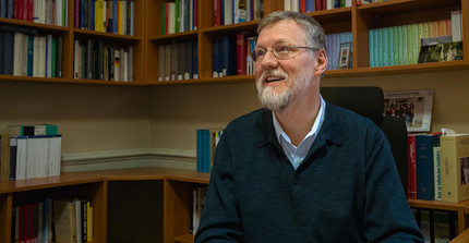 Prof. Dr. Thomas Brechenmacher im Porträt